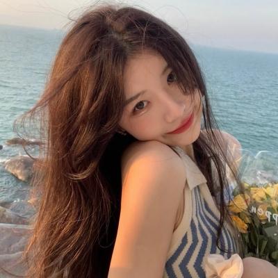 女生头像抱花温柔,高清清新好看的头像女生唯美温柔抱花图片