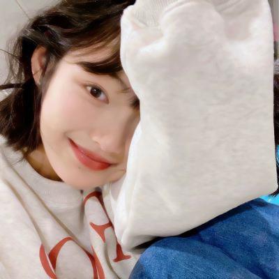 甜妹头像干净可爱治愈真人图片