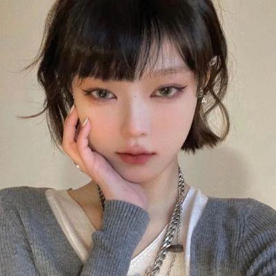 优质网红女生头像,高清好看的ins高级女生优质头像图片