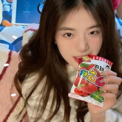 真人头像女生无水印优质高清图片