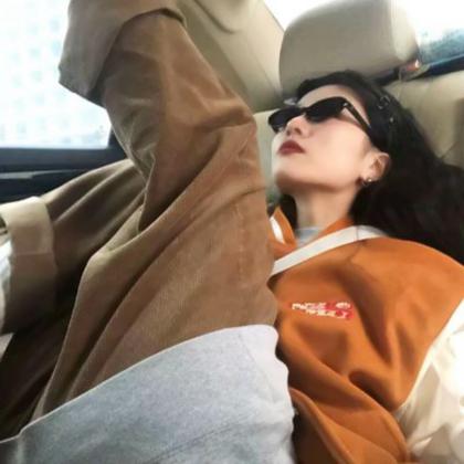 可爱又不失搞怪的真人女生头像图片系列