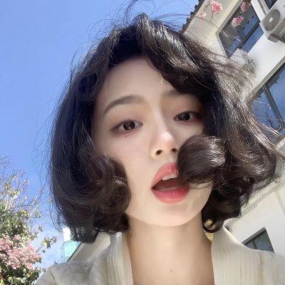 氛围感拉满!图片氛围感女生头像