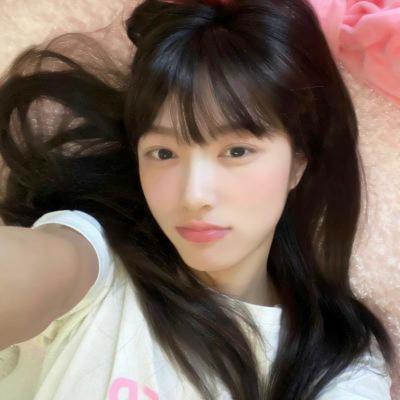 甜妹头像干净可爱治愈真人图片