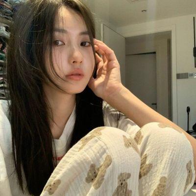 仙气飘飘女生头像高级小众图片