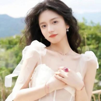 真人头像女生无水印优质高清图片
