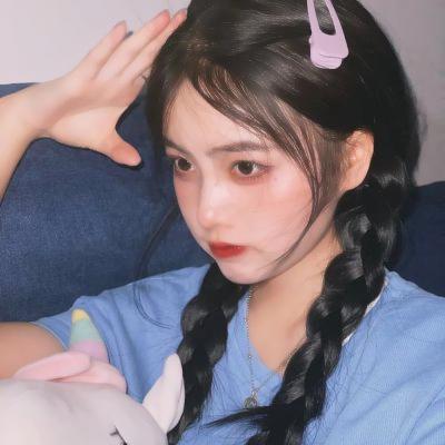 很罕见又很好看头像真人女