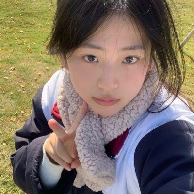 清新意境唯美女生阳光头像图片