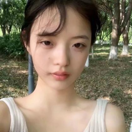 头像女生温柔优质真人高清图片