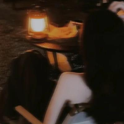 超级好看的女生背影头像图片大全