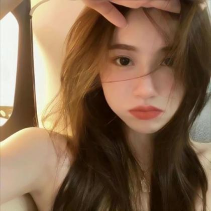女生高端大气上档次头像 高清衣服很少但很高档的女生图片