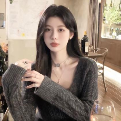 女生高端大气上档次头像 高清衣服很少但很高档的女生图片