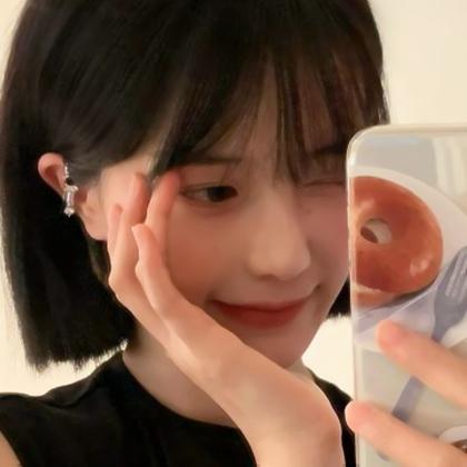 女生高端大气上档次头像 高清衣服很少但很高档的女生图片