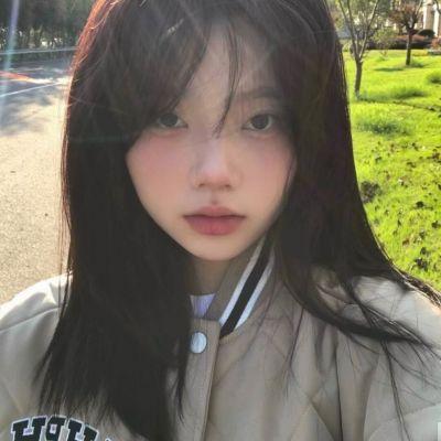 wechat优质女头,高清干净的wechat女生头像图片