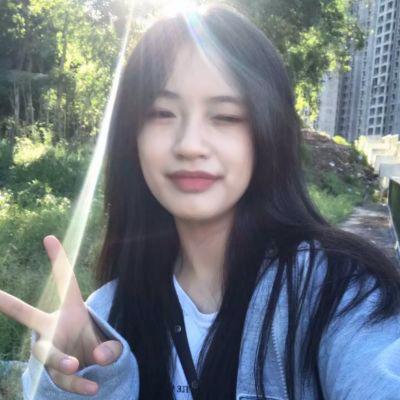 女生真人头像高质量清晰