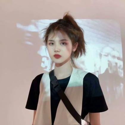 高清既惊艳又耐看的女生头像图片