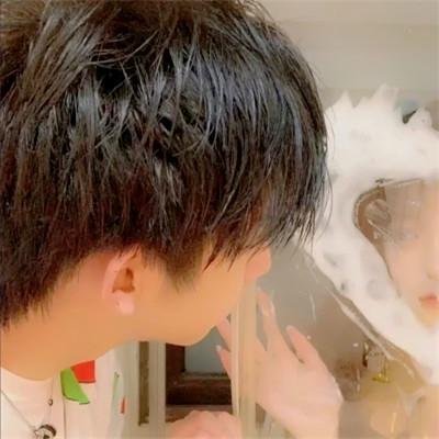 情侣头像2024年新潮流，让恋爱更甜蜜！