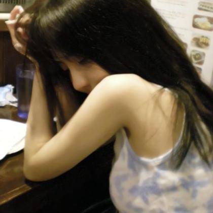 头像女生真人ins快手高清图片