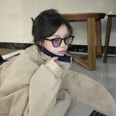 qq网络图片头像女生 高清好看的网络潮流头像女生