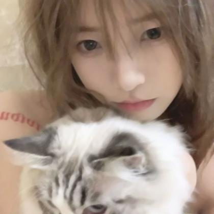 头像女生真人ins快手高清图片