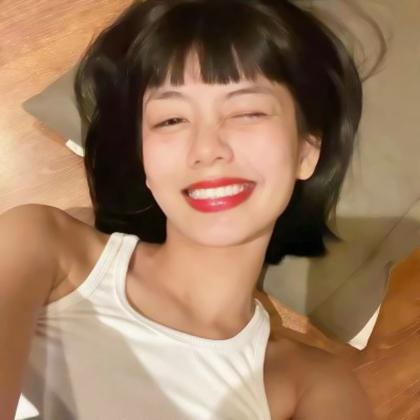 会发光的头像女生真人高清图片