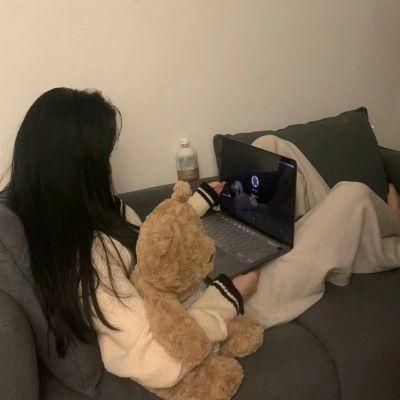原宿风女生头像ins高级感图片