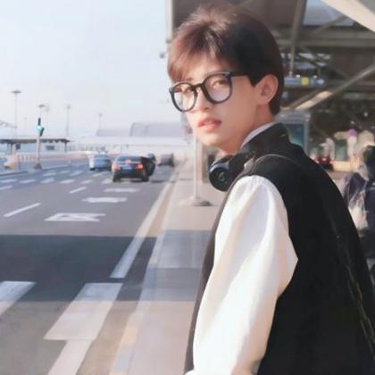 2024情侣头像真人一左一右高清图片 双人单人的都有