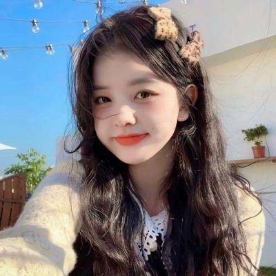 ins超温柔的单人青春女生头像图片