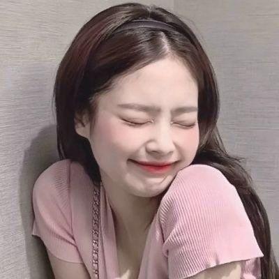 ins超温柔的单人青春女生头像图片