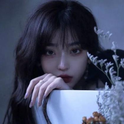 高端大气微信女生头像,高清成熟好看的高端局女生头像图片