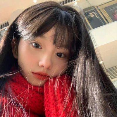 头像图片女红色系,高清高级感满满的红色头像女生图片