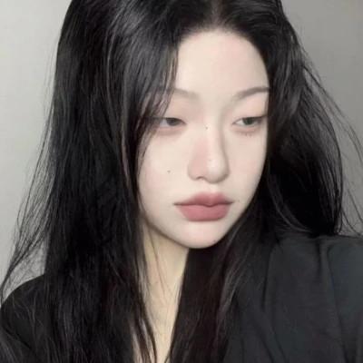 高级女生头像图片，优雅与时尚并存！