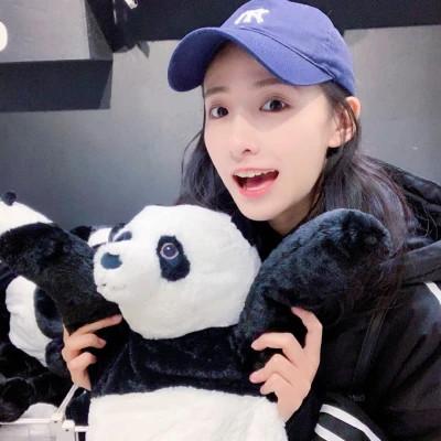 头像女生戴帽子，简直绝绝子