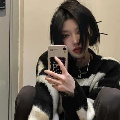 高级女生头像图片，优雅与时尚并存！