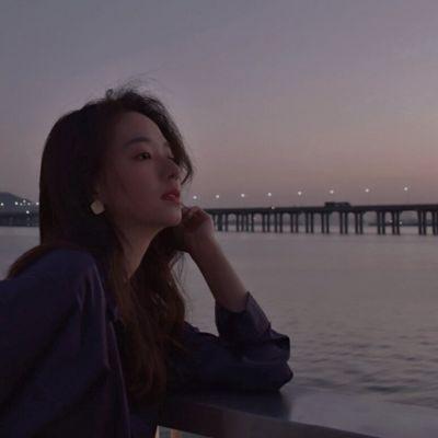 女生微信头像氛围感ins高级图片