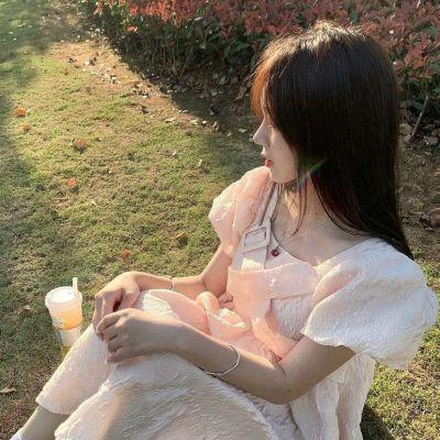 女生微信头像氛围感ins高级图片