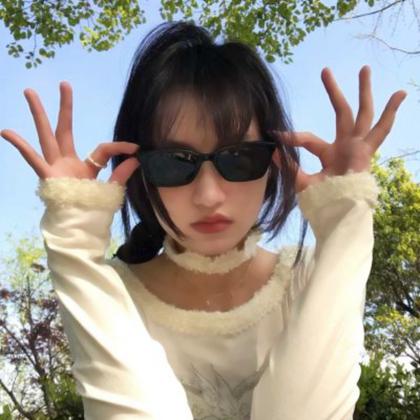 微信头像高级真人小众女 高清好看的时尚女头真人小众高级图片