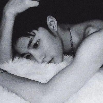超赞情侣头像 高清好看超赞的微信情侣头像一对两张图片