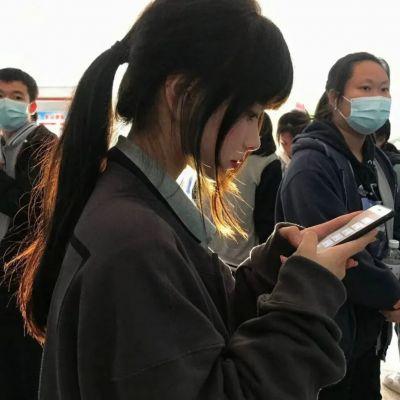 小众风格头像真人女生高清图片