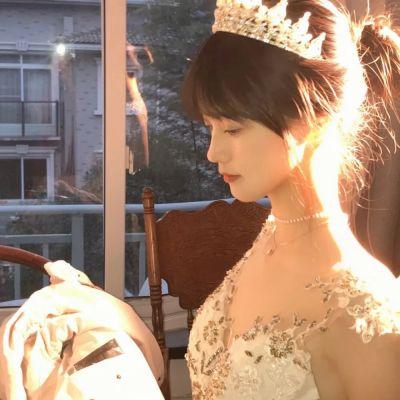 高级女生头像真人时尚成熟高清图片