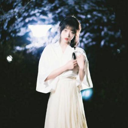 仙气女头像白月光 高清好看温柔的白月光女生头像图片