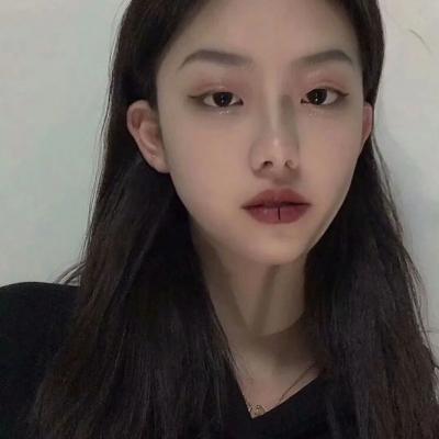 网图女生头像真人小众,高清好看的高级小众女生头像图集真人