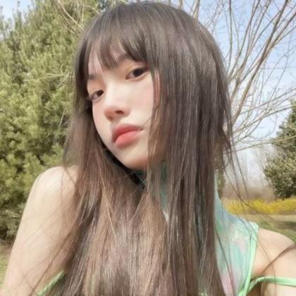 高冷氛围感头像女,高清好看的氛围感女头像酷酷的图片