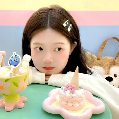 新颖女生微信头像图片大全