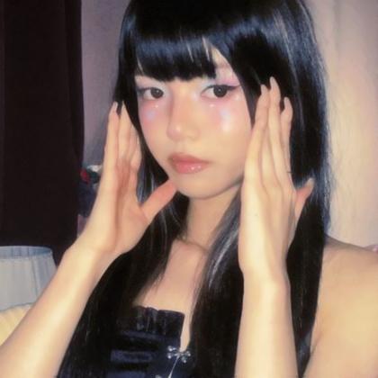 高冷氛围感头像女,高清好看的氛围感女头像酷酷的图片