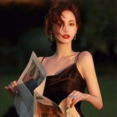 唯美氛围感温柔小众女头真人图片