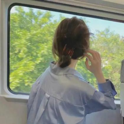 ins头像高级质感女生微信小众图片