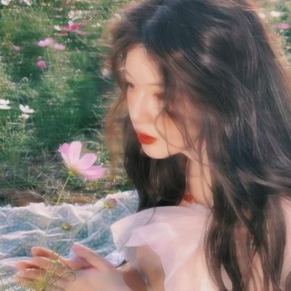 头像仙气高颜值女 高清好看的女生高级头像时尚仙气图片