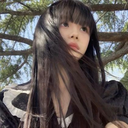 高冷氛围感头像女,高清好看的氛围感女头像酷酷的图片