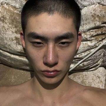 男生炫酷高冷帅气头像,好看的男生炫酷高冷高清头像图片