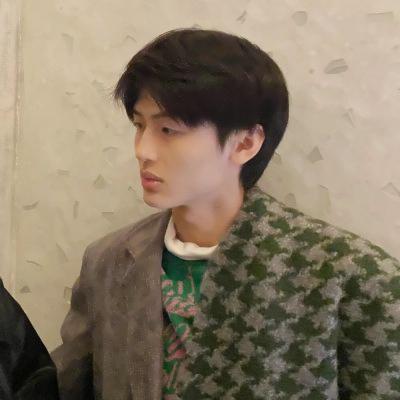 潮流小众头像高级情侣一左一右照片